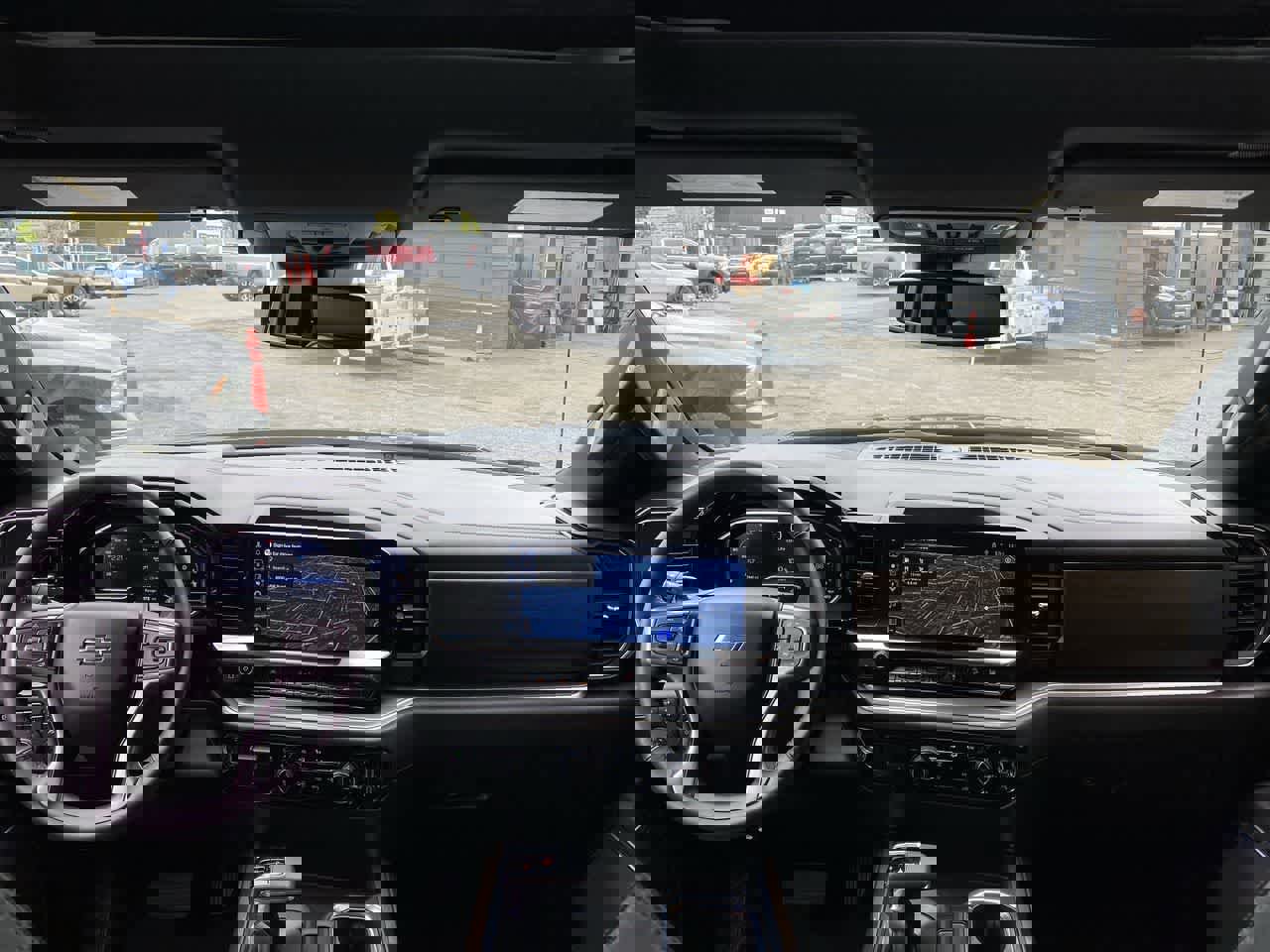 Used 2025 Chevrolet Silverado 1500 High Country w/ Midnight Edition AWD/4WD image 12