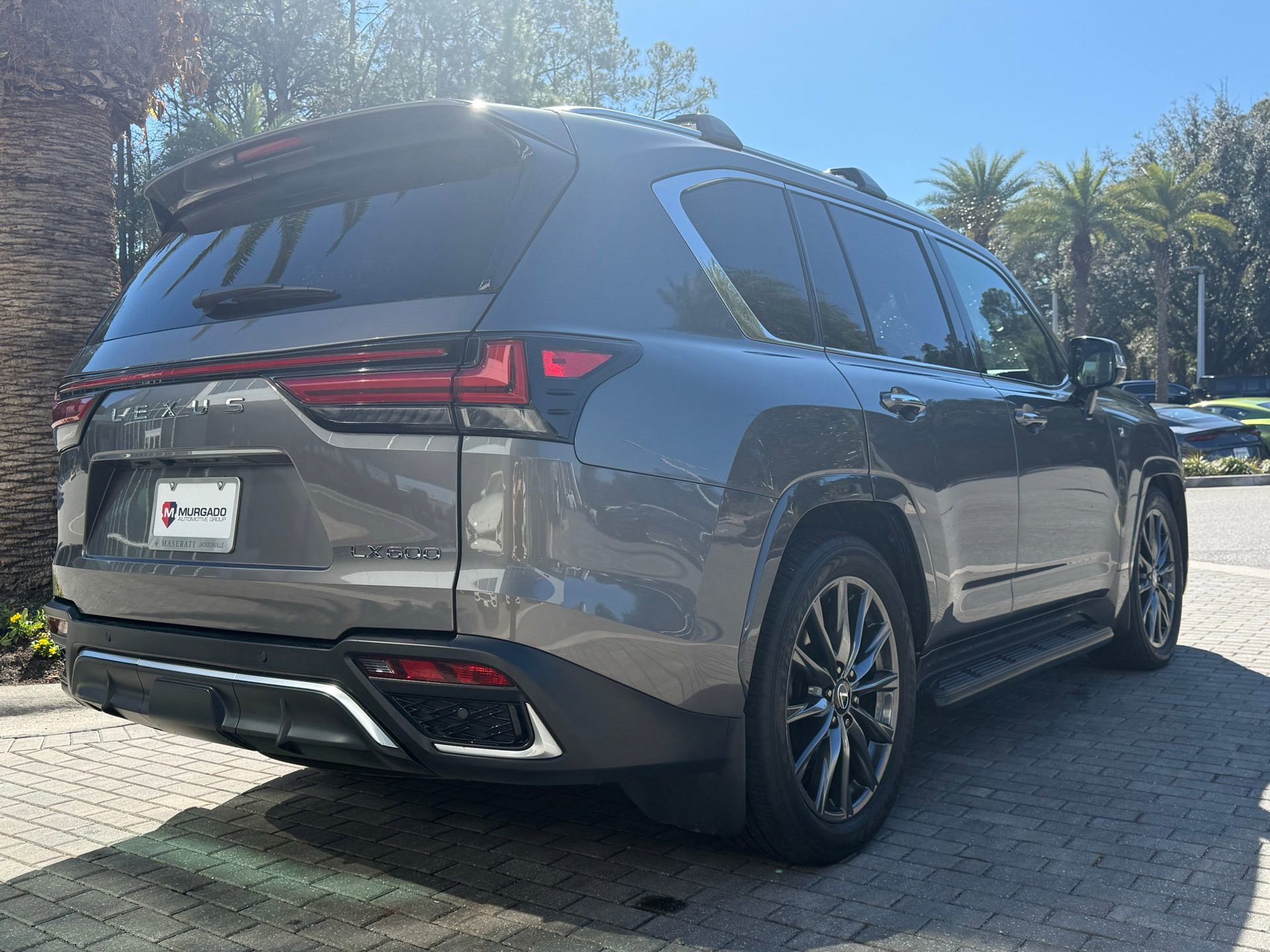 Used 2024 Lexus LX 600 F Sport image 11