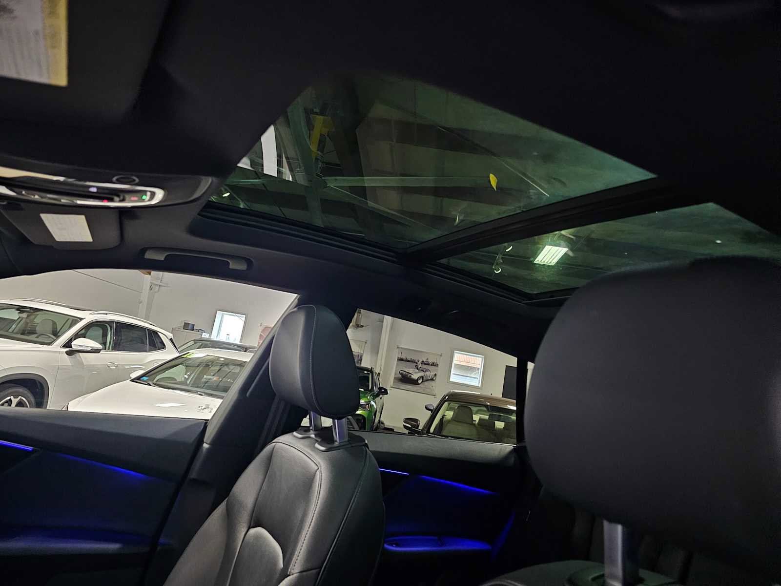 Used 2021 Audi Q8 Premium Plus w/ Premium Plus Package image 23