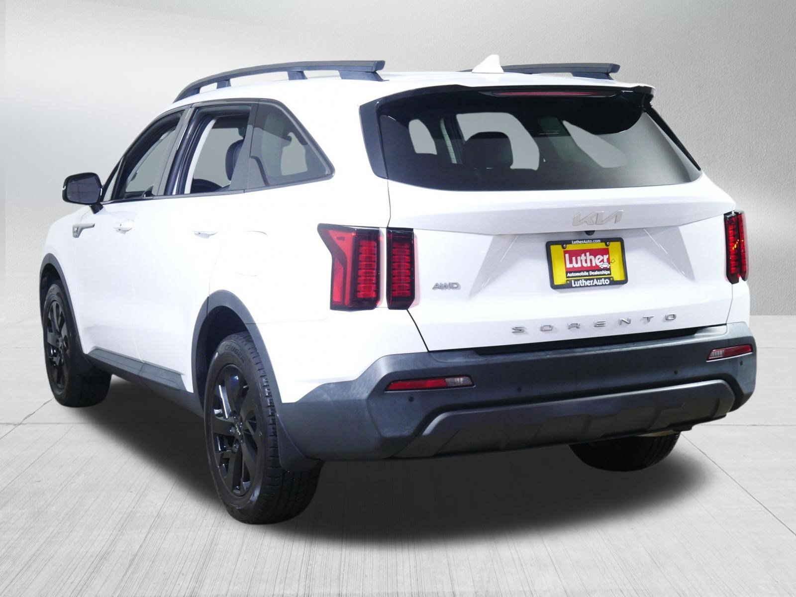 Used 2022 Kia Sorento S AWD/4WD image 5