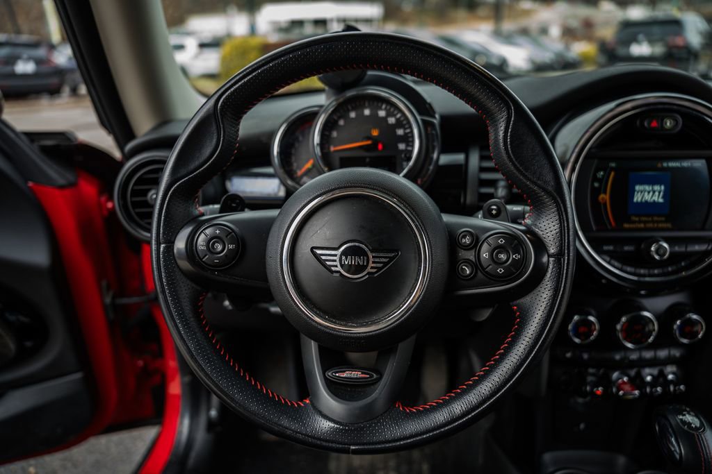 Used 2019 MINI Cooper S image 30