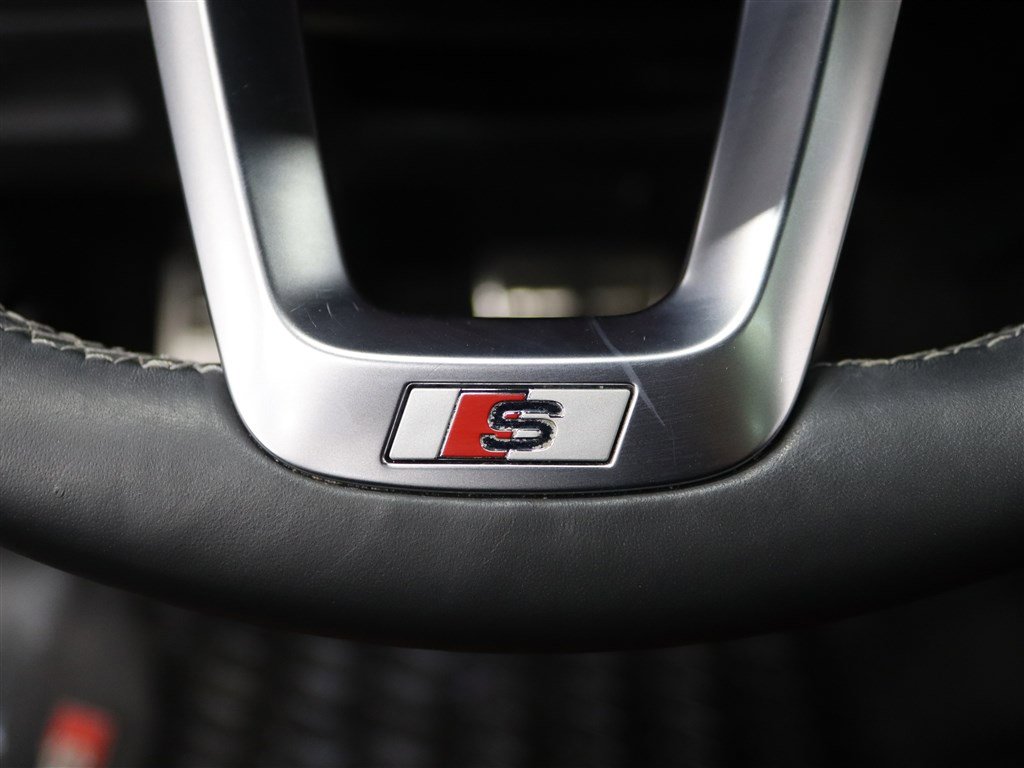 Used 2022 Audi SQ7 Prestige image 34