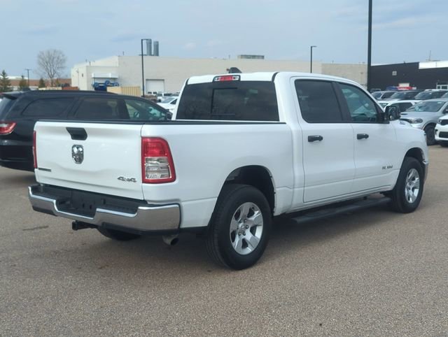 Used 2023 RAM 1500 Big Horn AWD/4WD image 3