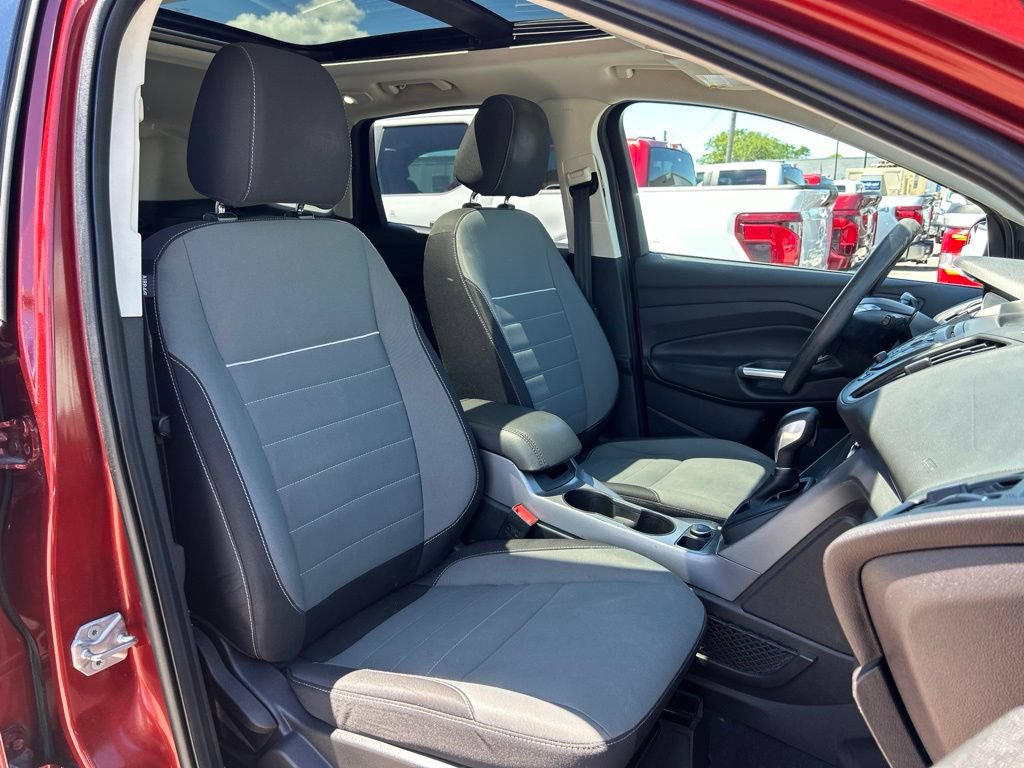 Used 2015 Ford Escape SE FWD image 48