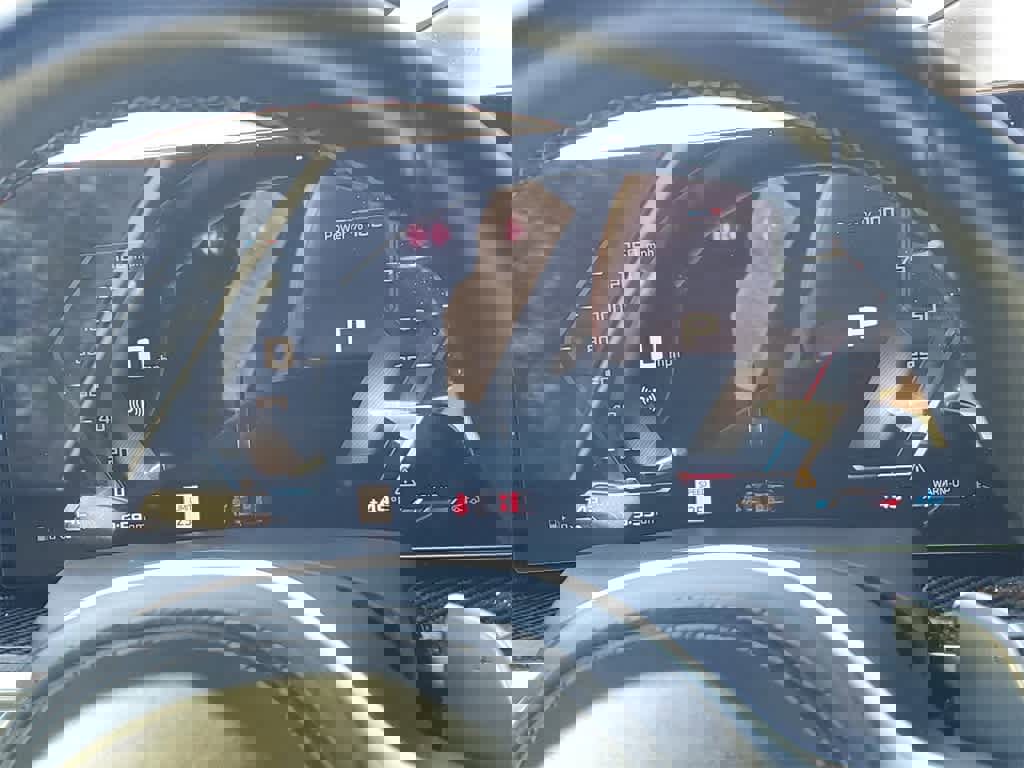 Used 2024 BMW X7 M60i w/ Executive Package image 26