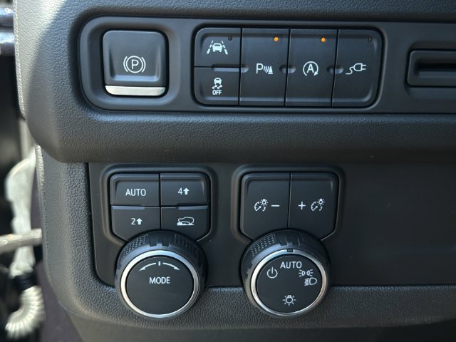 Used 2022 Chevrolet Tahoe LT AWD/4WD image 29