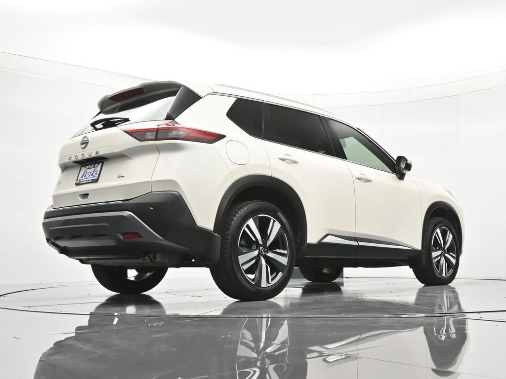 Certified 2023 Nissan Rogue SL FWD image 40