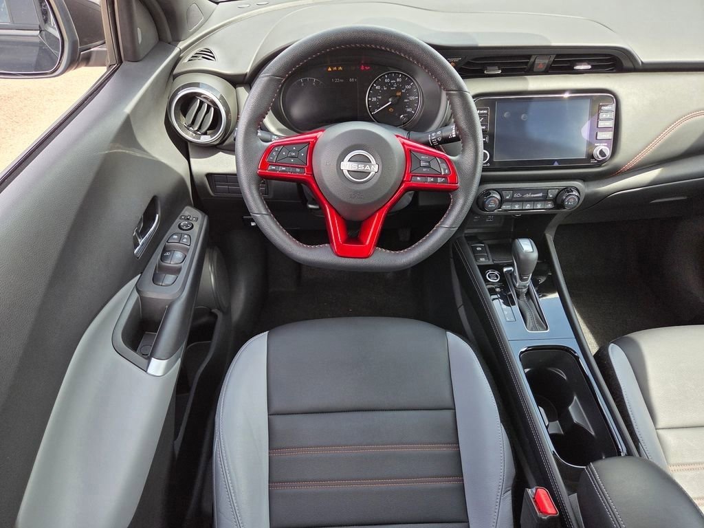 Used 2024 Nissan Kicks SR w/ SR Premium Package image 12