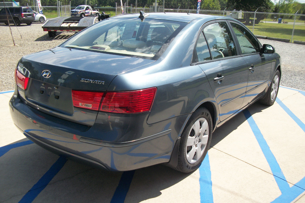 Used 2009 Hyundai Sonata GLS image 3