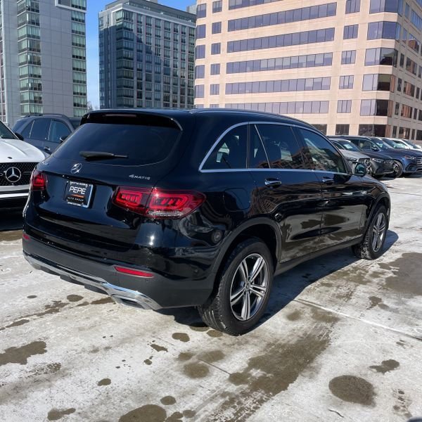 Used 2022 Mercedes-Benz GLC 300 4MATIC image 5