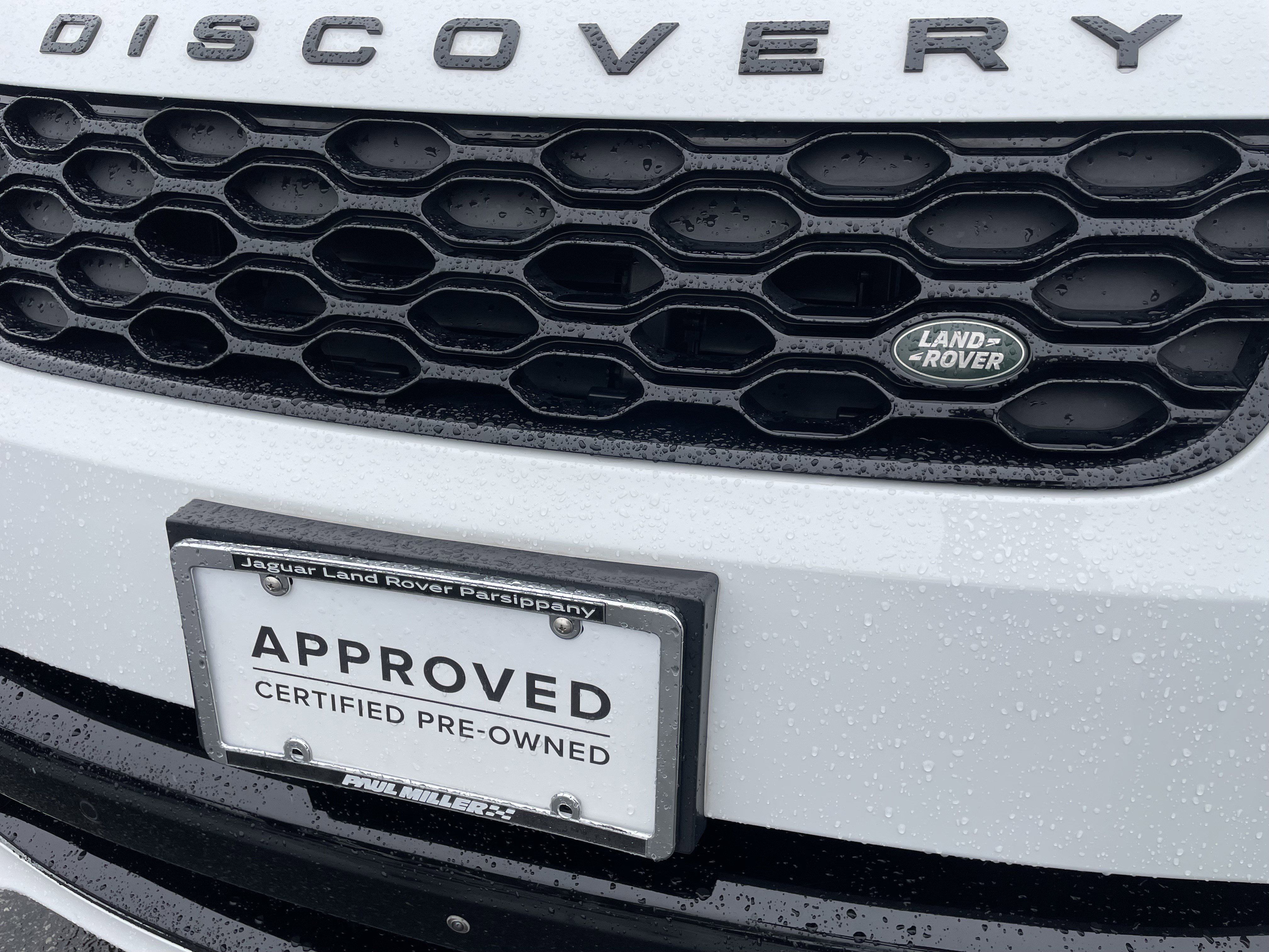 Certified 2024 Land Rover Discovery Dynamic SE image 35