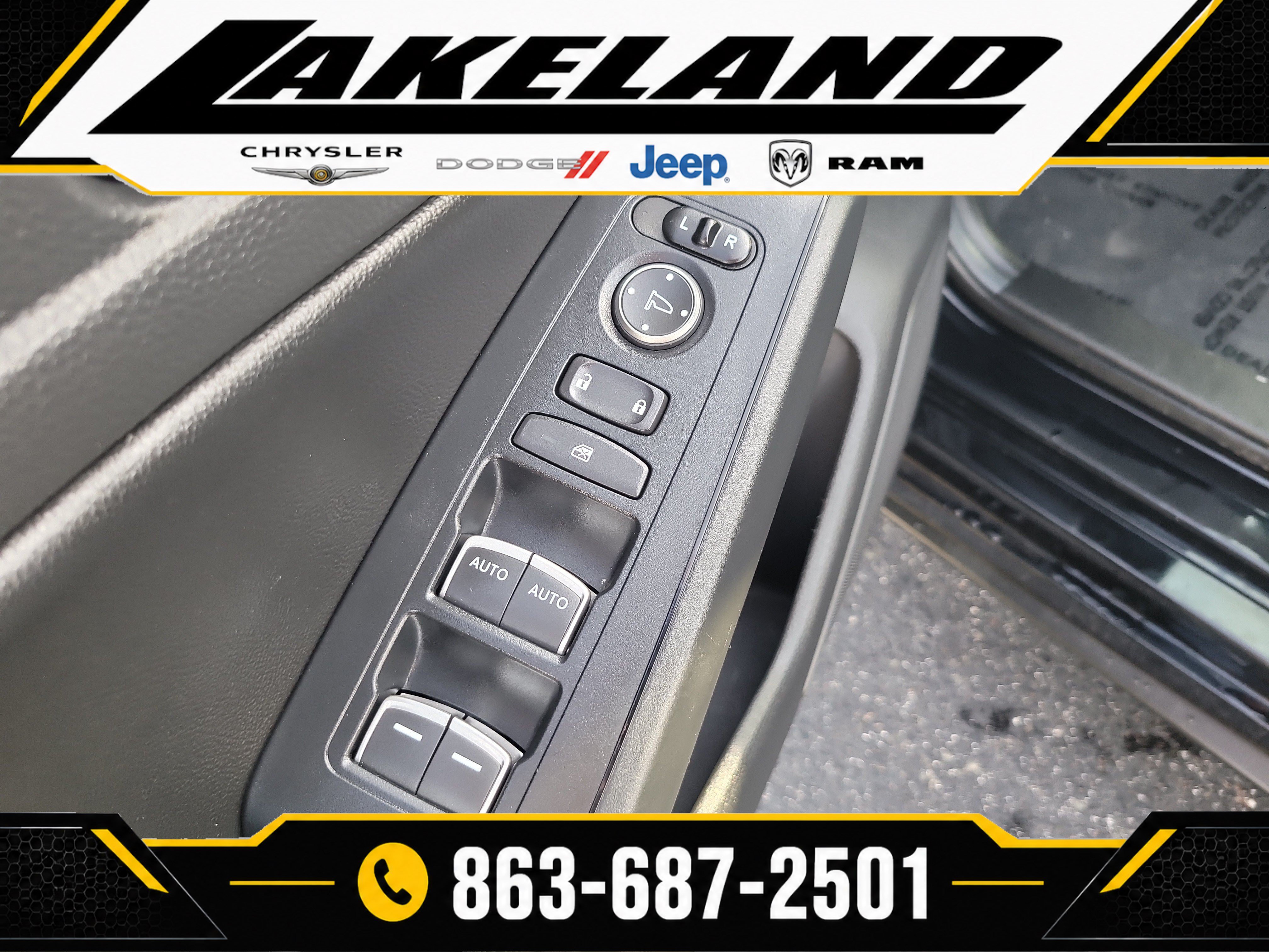 Used 2024 Honda Civic EX-L image 14