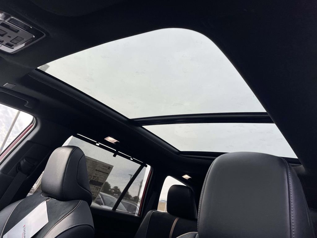 New 2026 Toyota Grand Highlander AWD Hybrid image 14