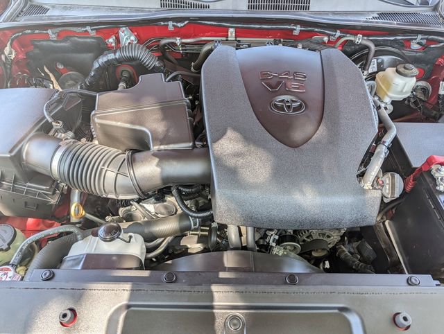 Used 2023 Toyota Tacoma SR AWD/4WD image 32