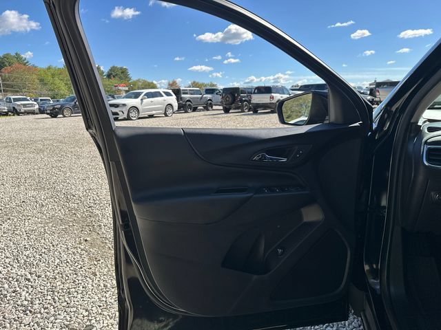 Certified 2024 Chevrolet Equinox LT w/ LPO, Floor Liner Package AWD/4WD image 24