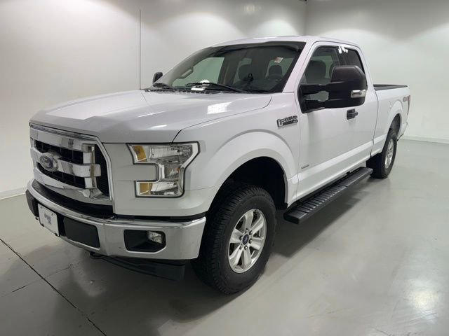 Used 2017 Ford F150 XLT w/ Trailer Tow Package image 3