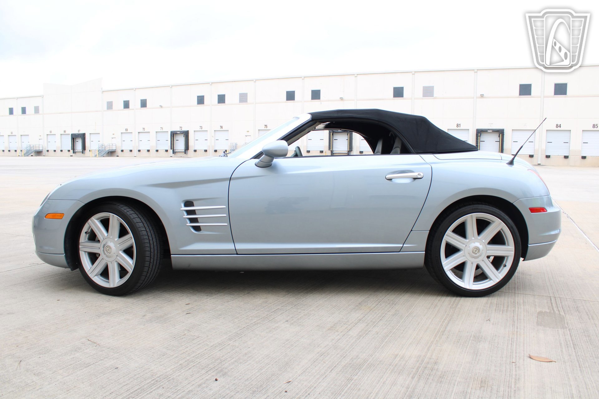 Used 2008 Chrysler Crossfire Limited image 14