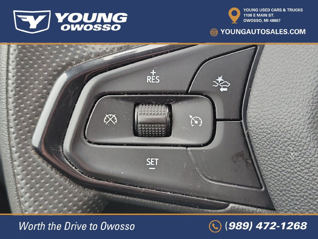Used 2025 Chevrolet Trax LS w/ LS Convenience Package FWD image 12