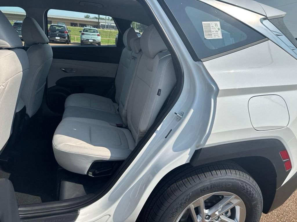 New 2026 Hyundai Tucson SE FWD image 13