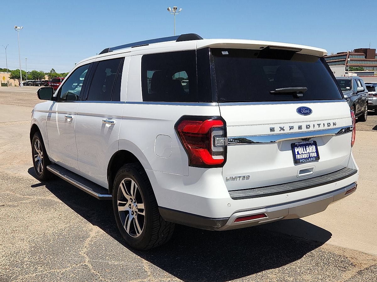 Used 2022 Ford Expedition Limited RWD image 2