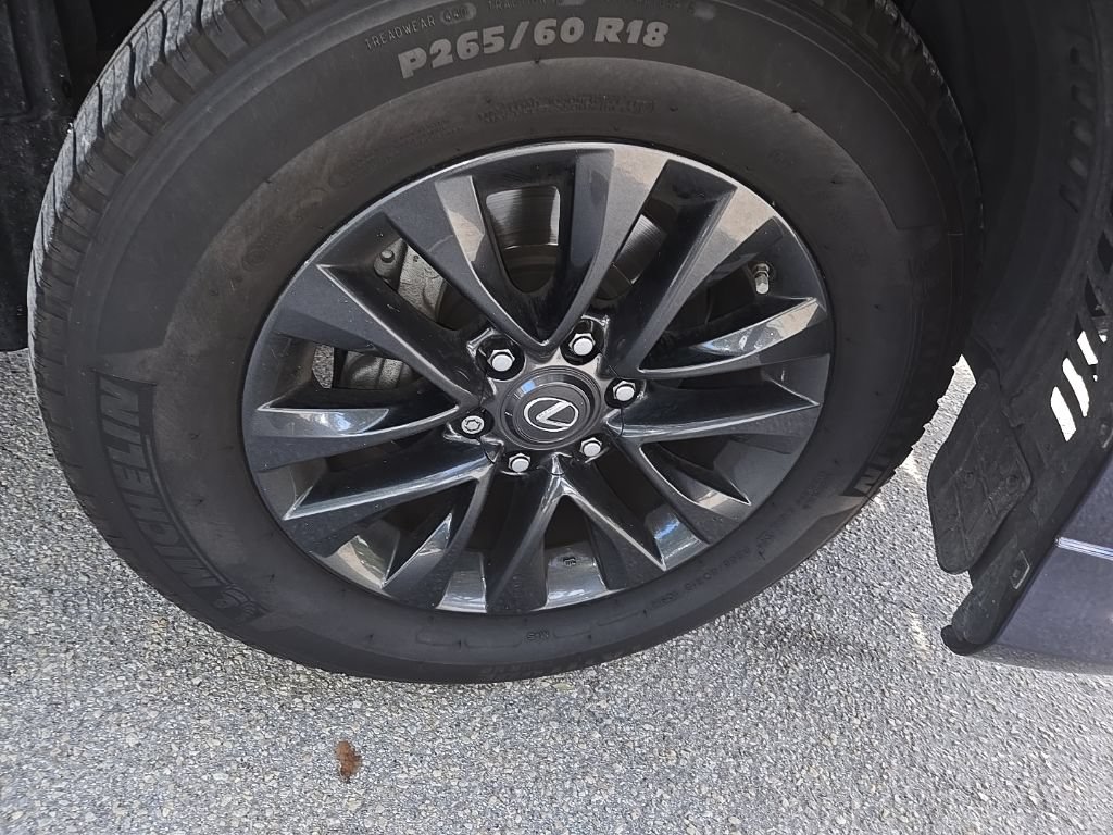 Used 2020 Lexus GX 460 Premium w/ Premium Package AWD/4WD image 2