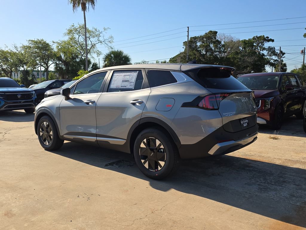New 2026 Kia Sportage LX FWD image 6