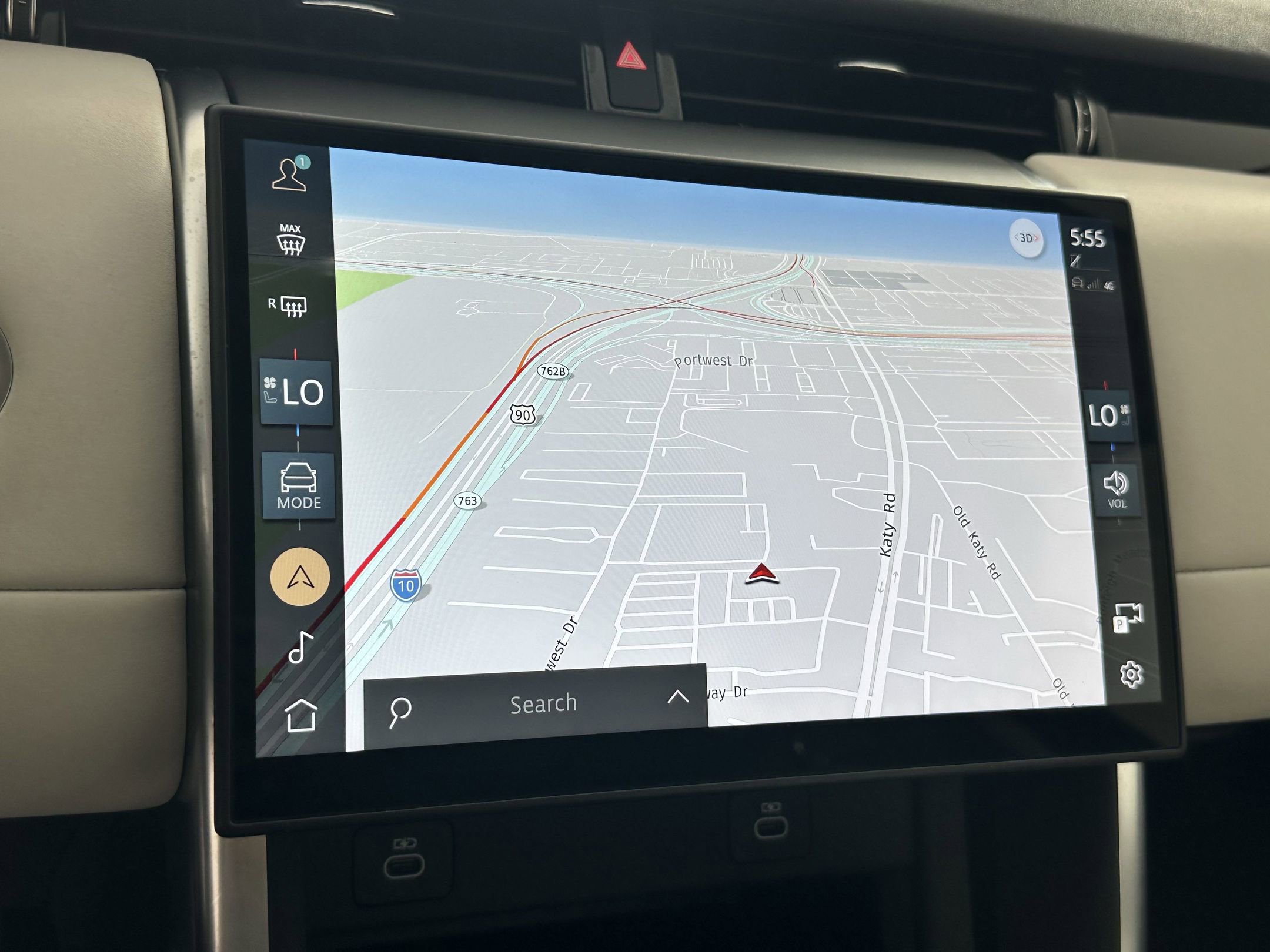 Certified 2024 Land Rover Discovery Sport S image 25