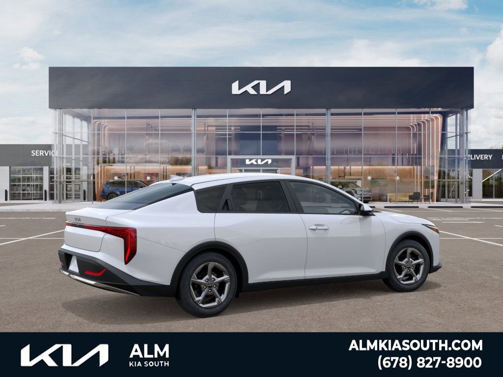 New 2026 Kia K4 LXS image 6