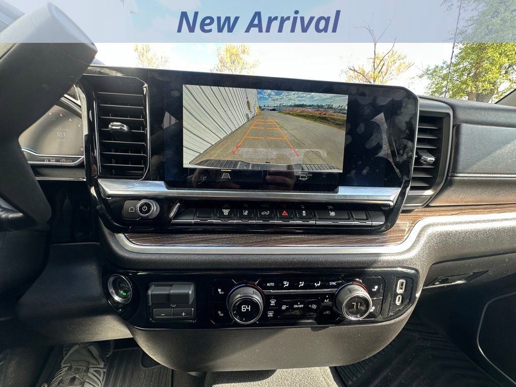 Used 2025 Chevrolet Silverado 2500 LT w/ Convenience Package image 12