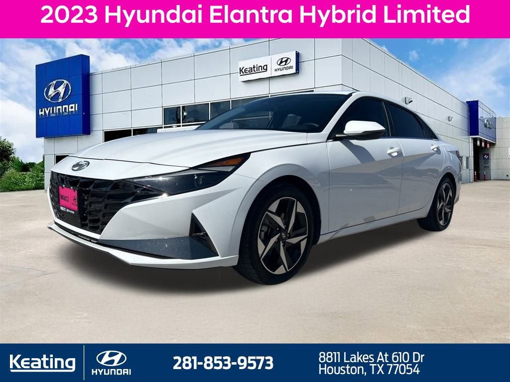 Used 2023 Hyundai Elantra Limited image 1