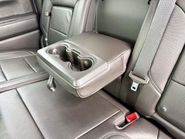 Used 2021 Chevrolet Silverado 1500 High Country w/ Technology Package AWD/4WD image 38