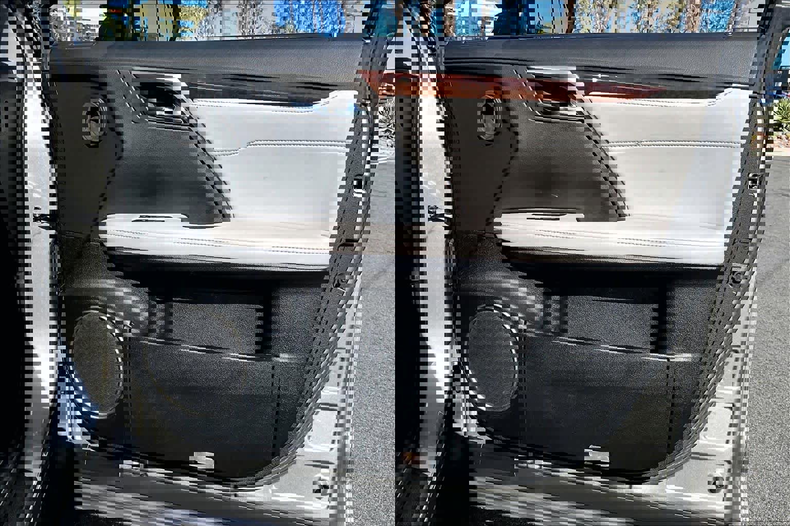 Used 2017 Lexus RX 350 FWD w/ Premium Package image 21