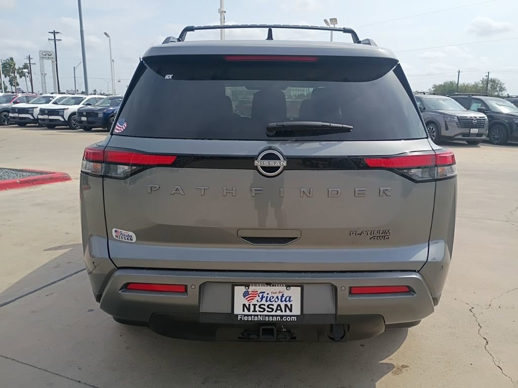 New 2026 Nissan Pathfinder Platinum image 5