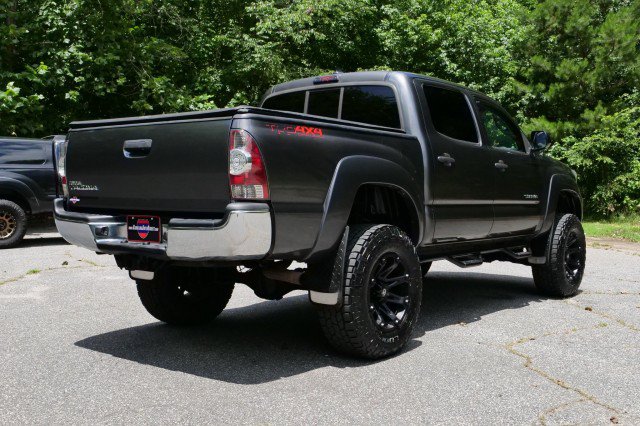 Used 2014 Toyota Tacoma PreRunner w/ SR5 Package RWD image 21