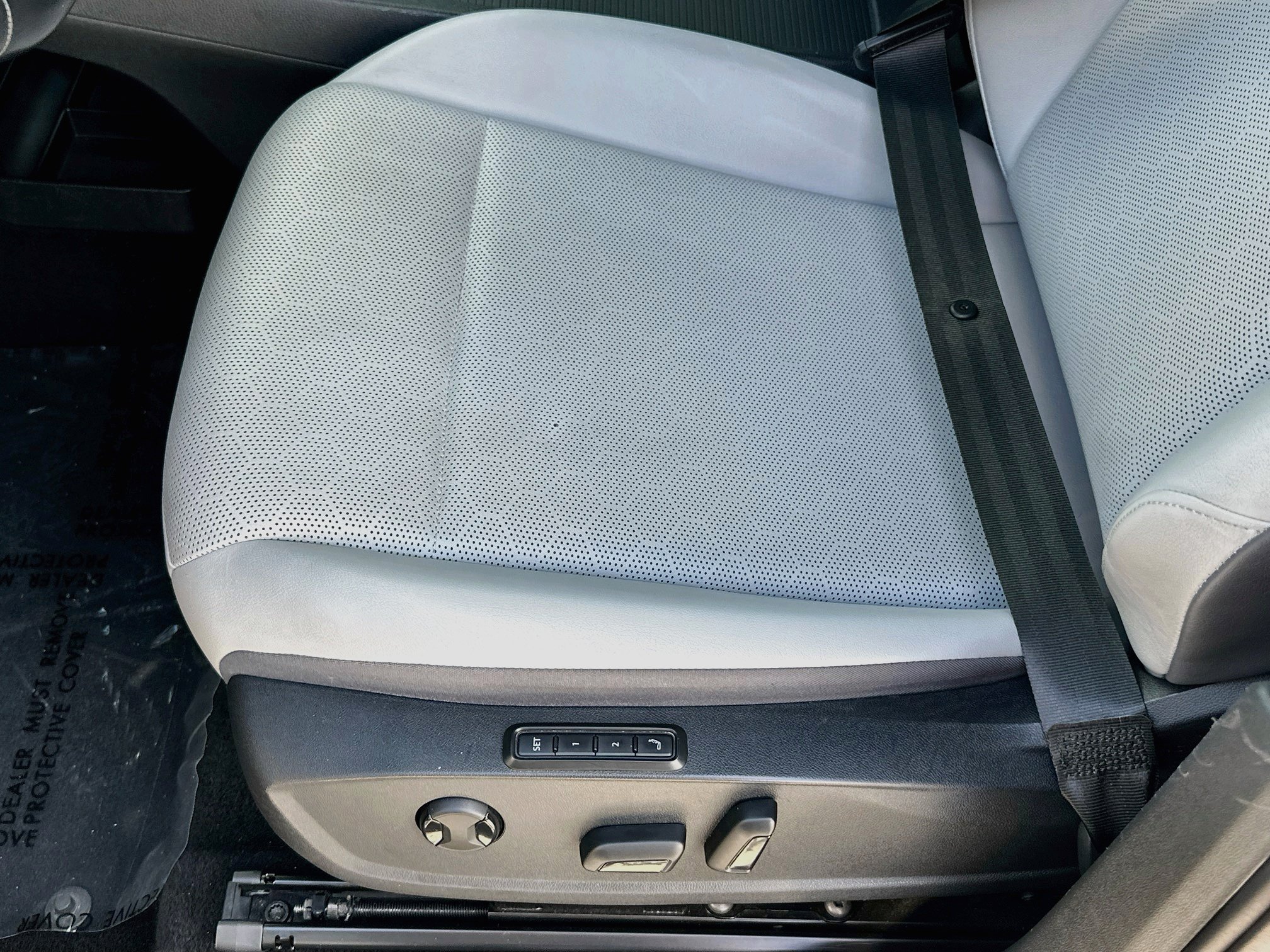 Used 2021 Volkswagen ID.4 Pro S RWD image 18
