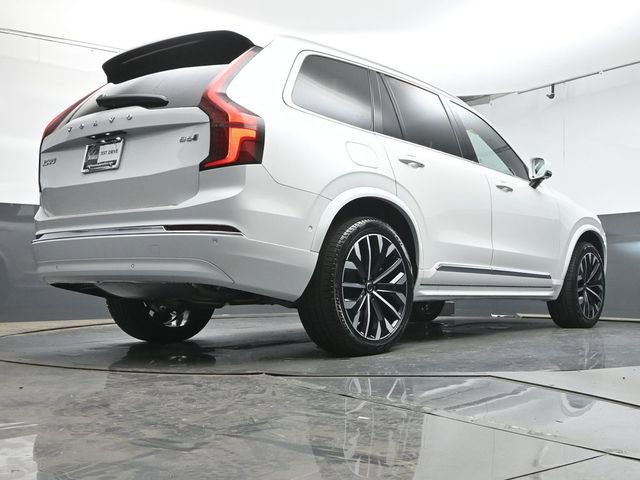 Used 2026 Volvo XC90 B6 Plus w/ Protection Package Premier AWD/4WD image 40