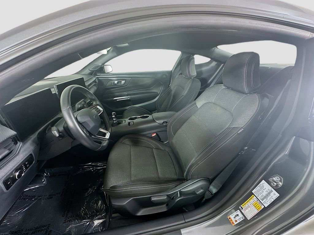 Used 2024 Ford Mustang GT image 5