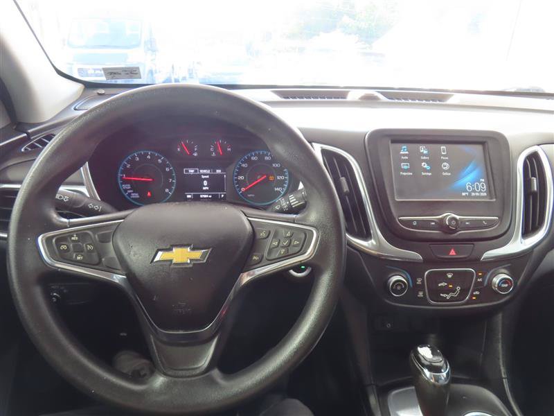 Used 2018 Chevrolet Equinox LT FWD image 20