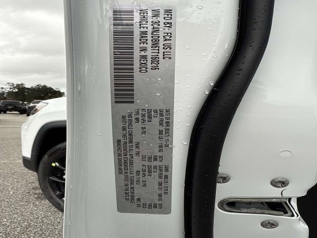 New 2026 Jeep Compass Latitude image 34