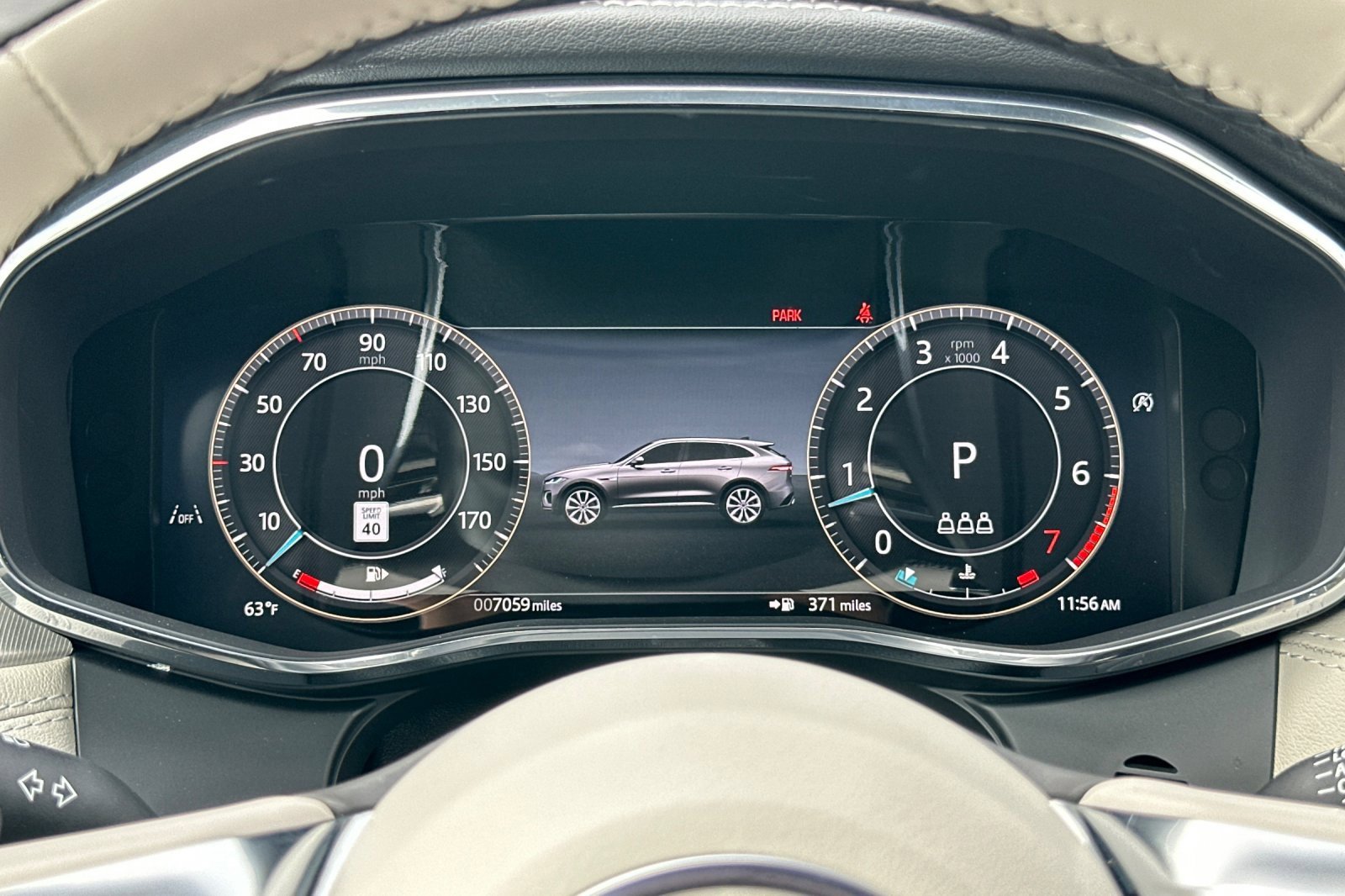 Used 2025 Jaguar F-PACE R-Dynamic S image 30