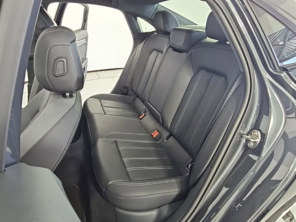 Used 2025 Audi A3 2.0T Premium Plus w/ Premium Plus Package image 21