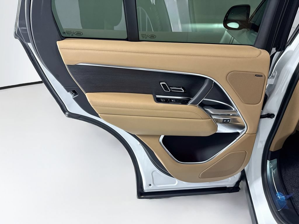 New 2026 Land Rover Range Rover SE AWD/4WD image 28