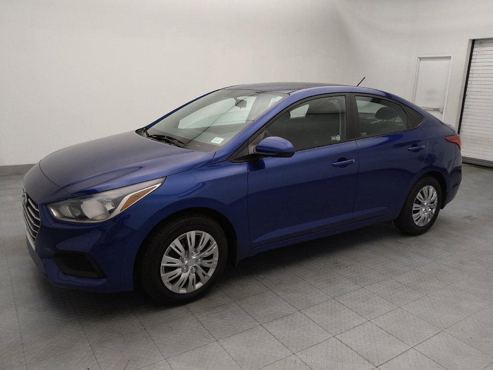 Used 2021 Hyundai Accent SE image 2