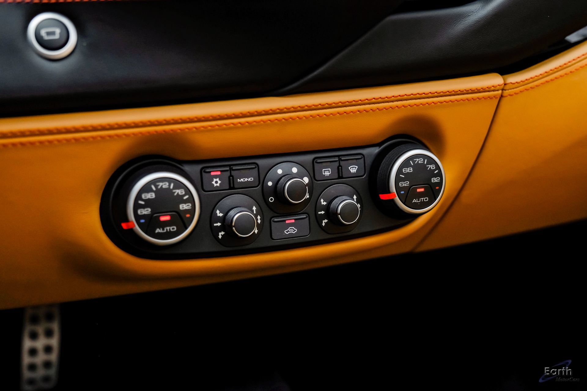 Used 2018 Ferrari 488 Spider RWD image 73