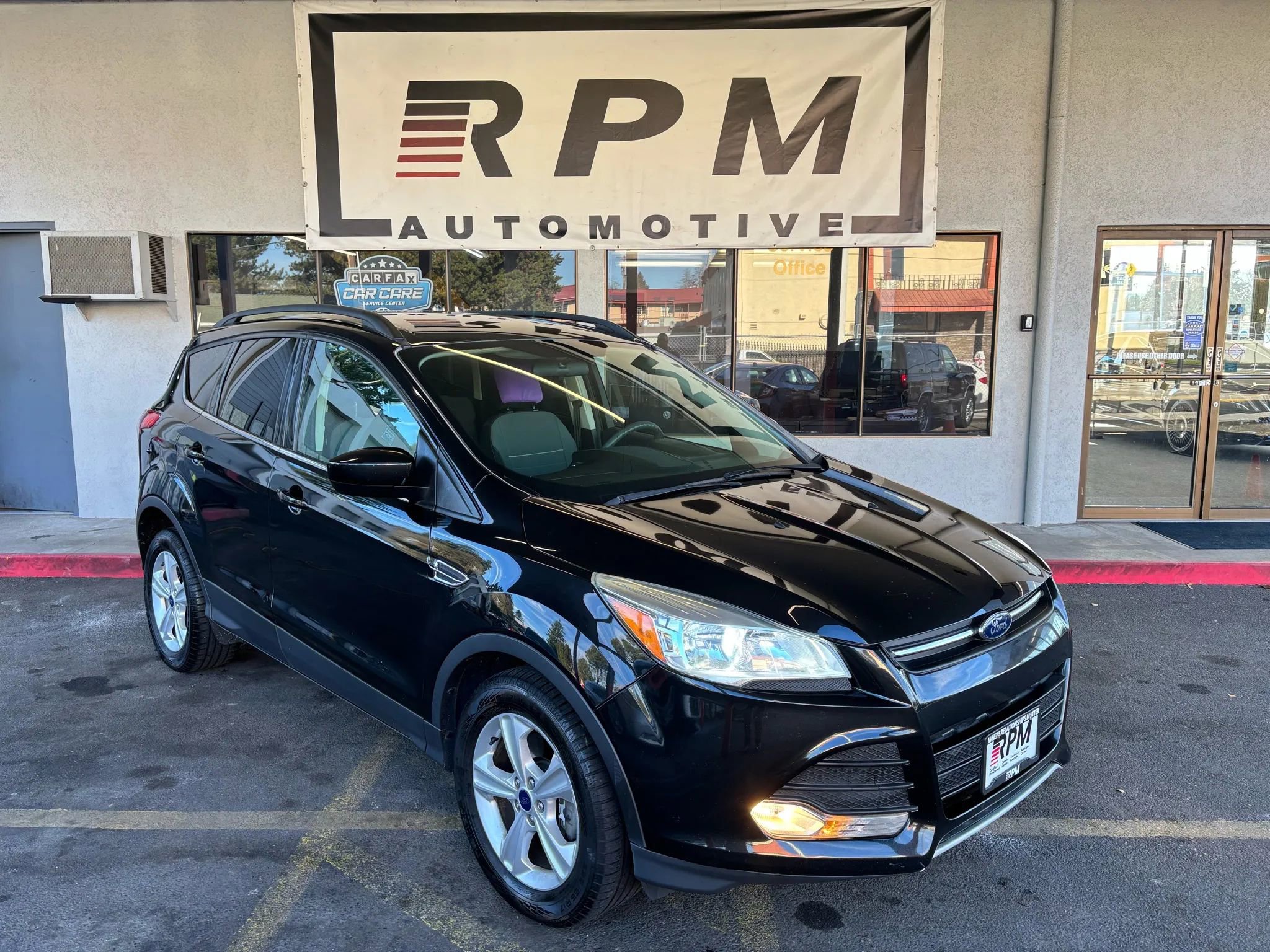 Used 2015 Ford Escape SE w/ Equipment Group 201A