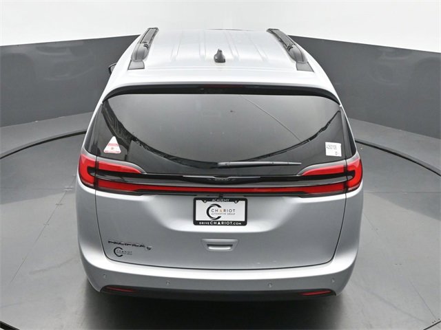 New 2026 Chrysler Pacifica Select image 42