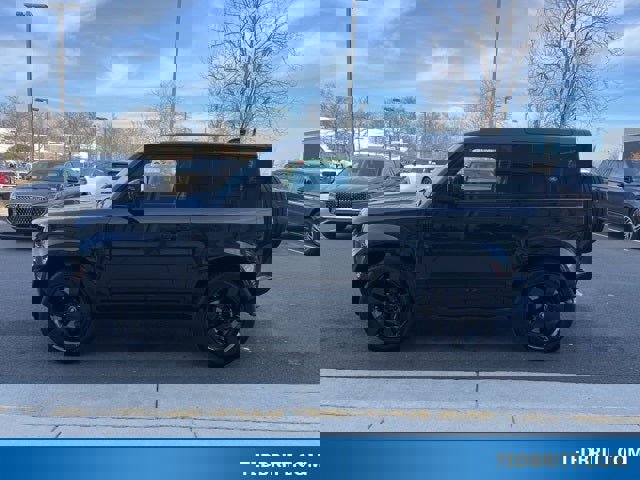 Used 2024 Land Rover Defender 90 V8 image 4