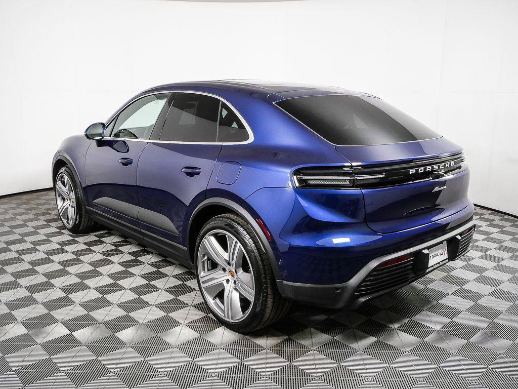 New 2026 Porsche Macan Electric RWD image 3