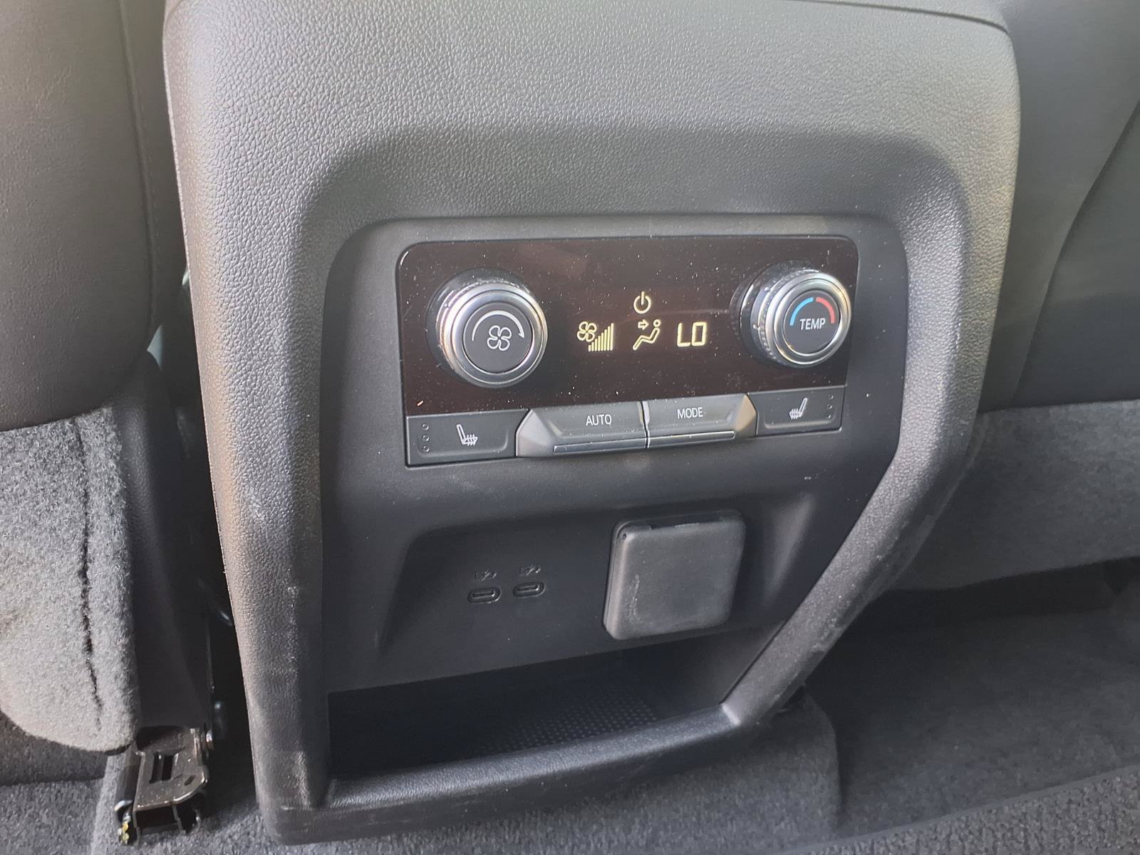 Used 2026 GMC Acadia Denali FWD image 17