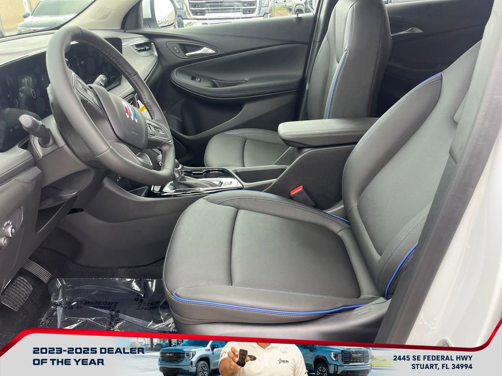Used 2026 Buick Encore GX Sport Touring w/ Advanced Technology Package image 9